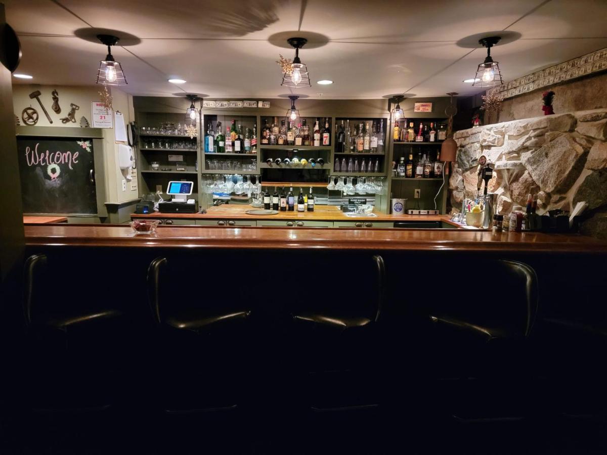 East Wind Inn & Suites Tenants Harbor 外观 照片