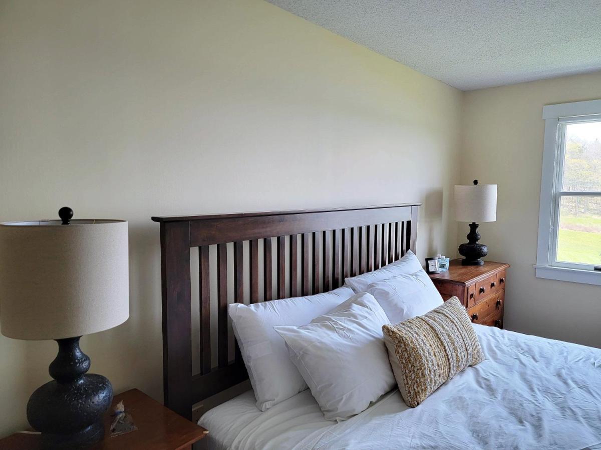 East Wind Inn & Suites Tenants Harbor 外观 照片