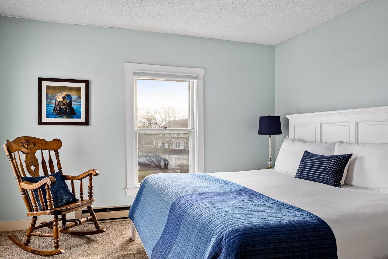 East Wind Inn & Suites Tenants Harbor 外观 照片