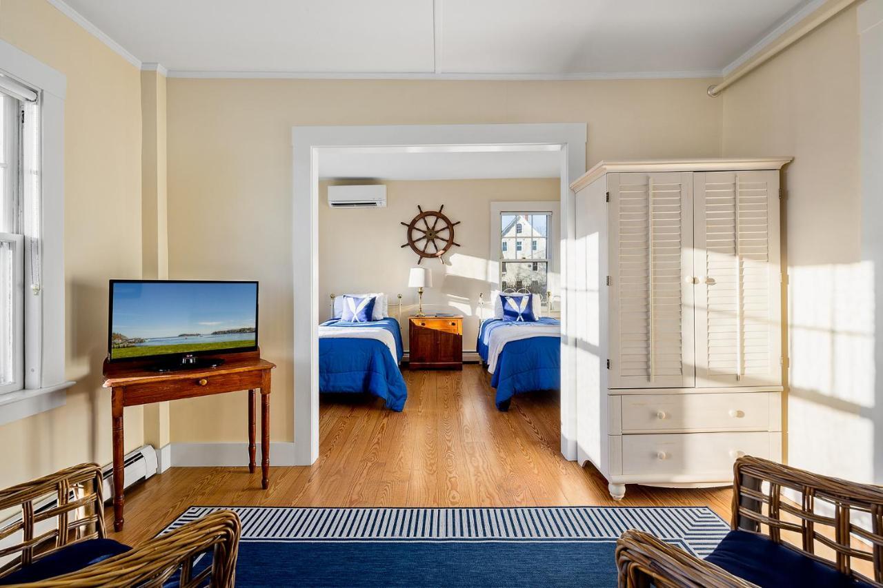 East Wind Inn & Suites Tenants Harbor 外观 照片