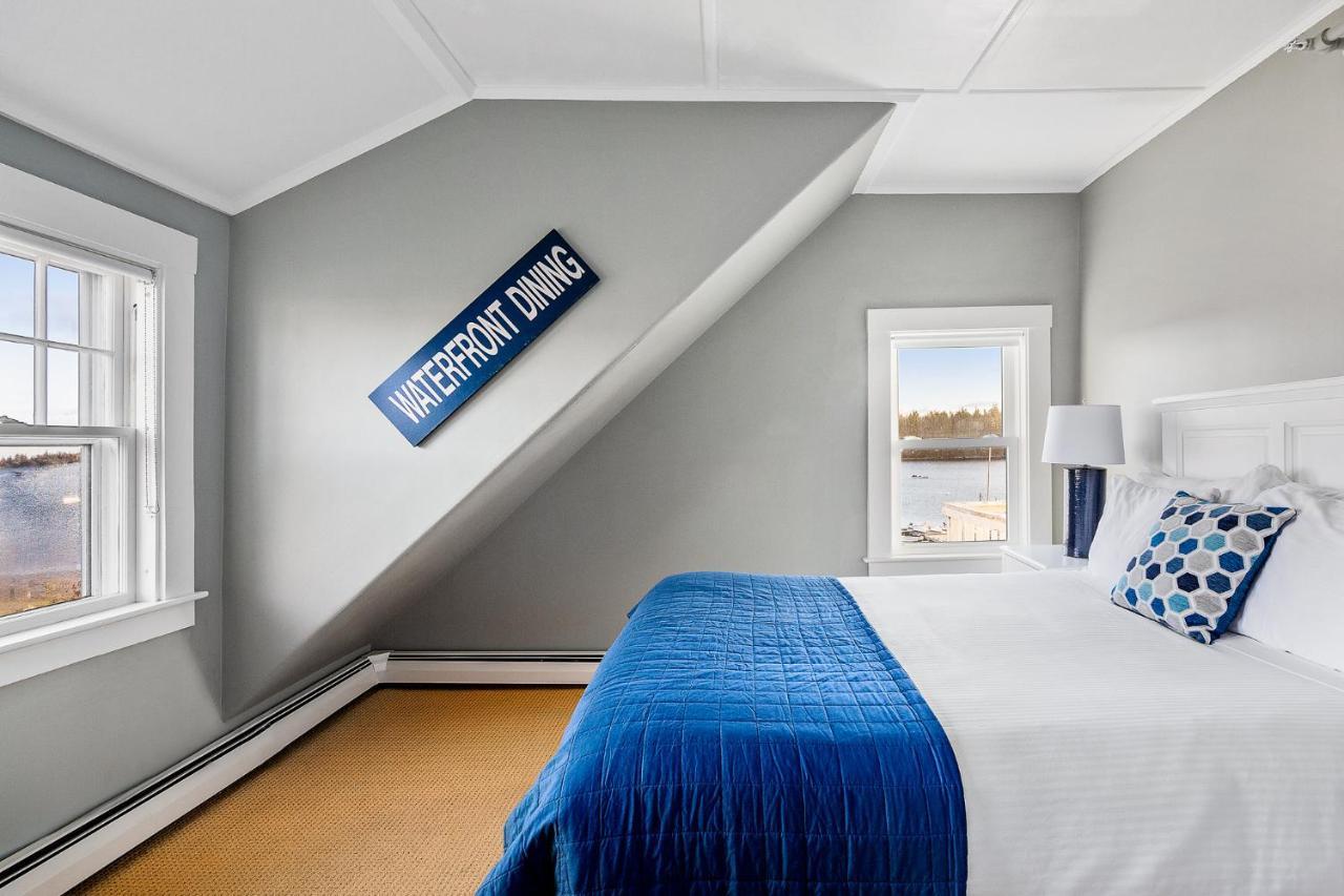 East Wind Inn & Suites Tenants Harbor 外观 照片