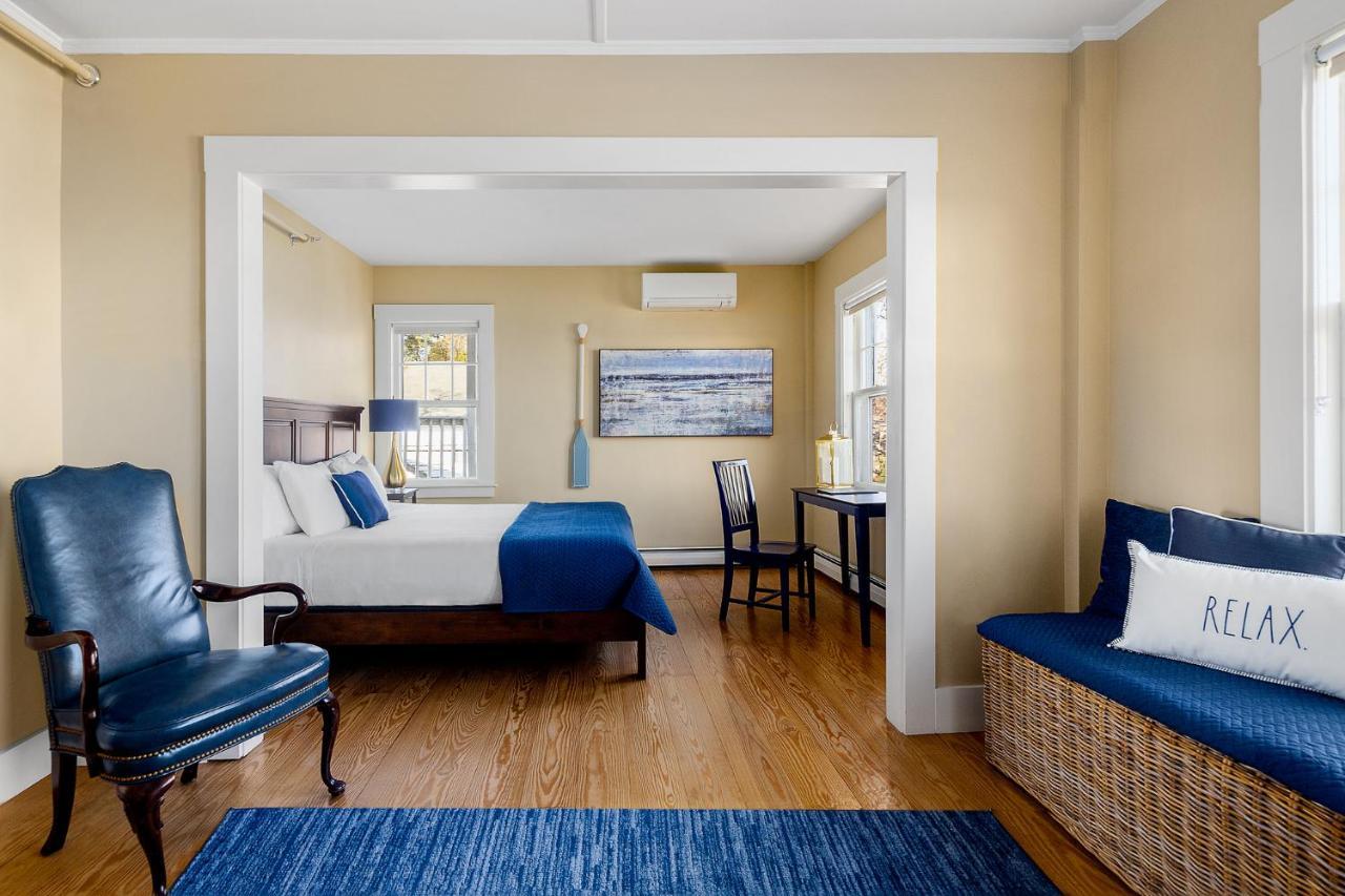 East Wind Inn & Suites Tenants Harbor 外观 照片