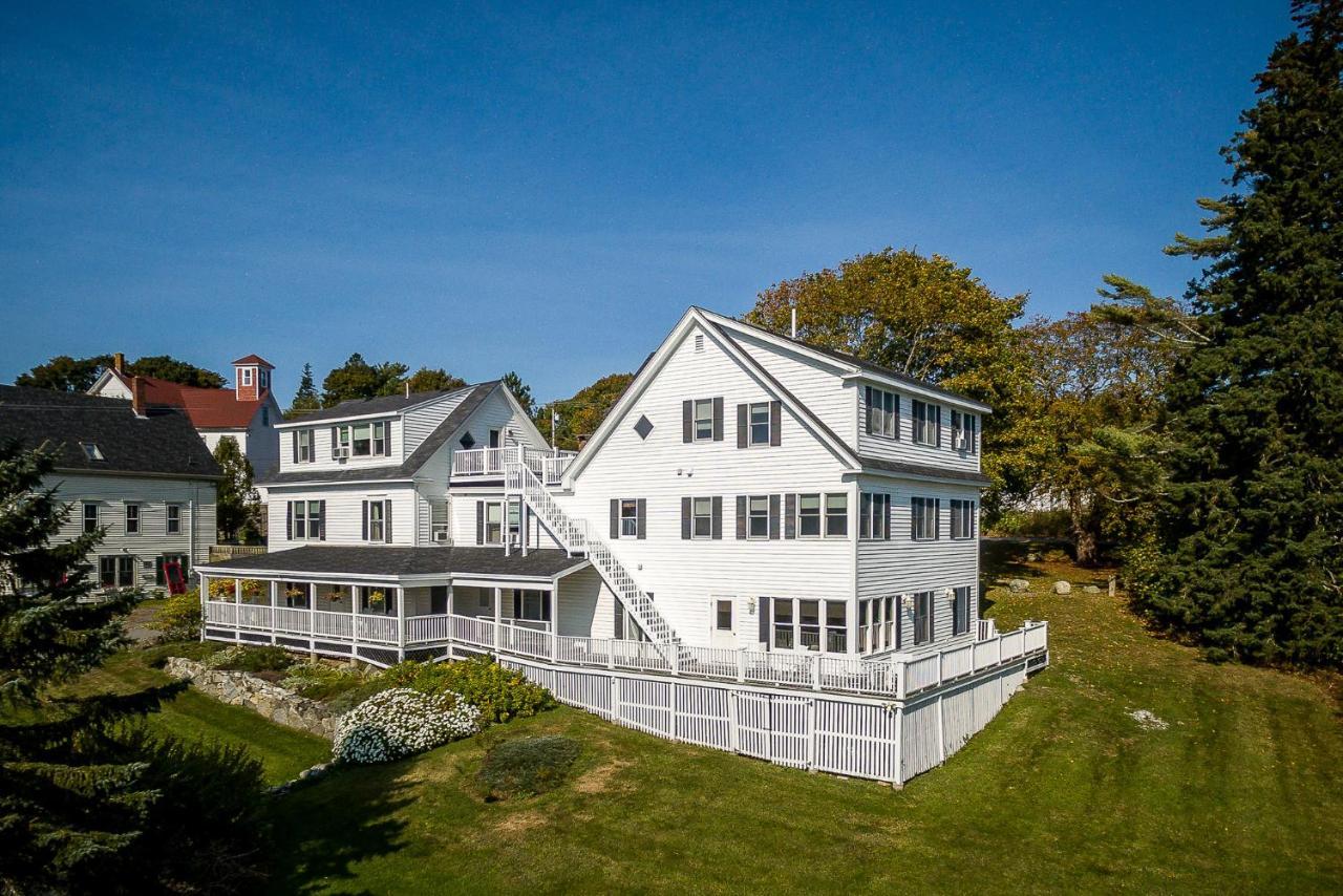 East Wind Inn & Suites Tenants Harbor 外观 照片