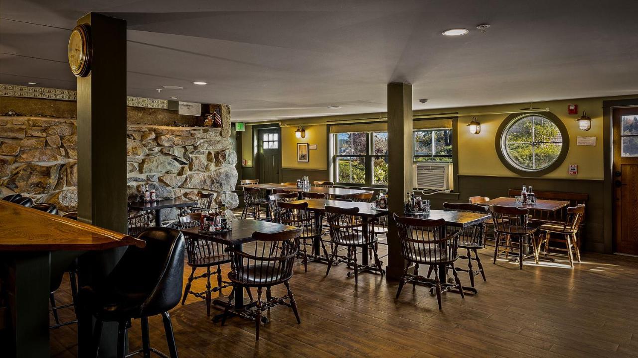 East Wind Inn & Suites Tenants Harbor 外观 照片